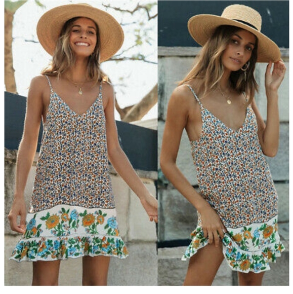 BOHO STRAPPY V-NECK FLORAL MINI DRESS - Picture 3 of 6
